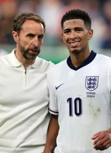 星空电竞官网-西班牙夺冠主帅有功 英格兰失利怪南门  快请瓜帅