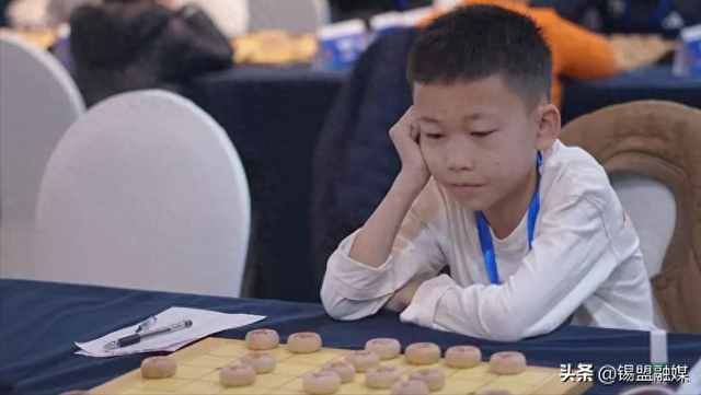 星空电竞-锡盟10岁少年在全国比赛中获第九名!|象棋|王淳|杭州|全国象棋|中国象棋协会_新浪体育_新浪新闻